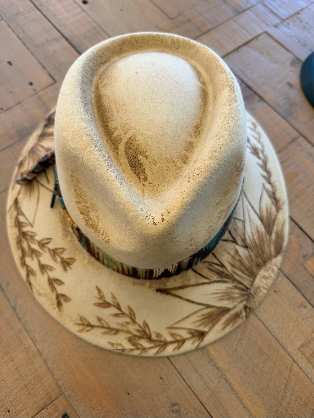 Women's Cream Felt Fedora Hat with Decorative Band